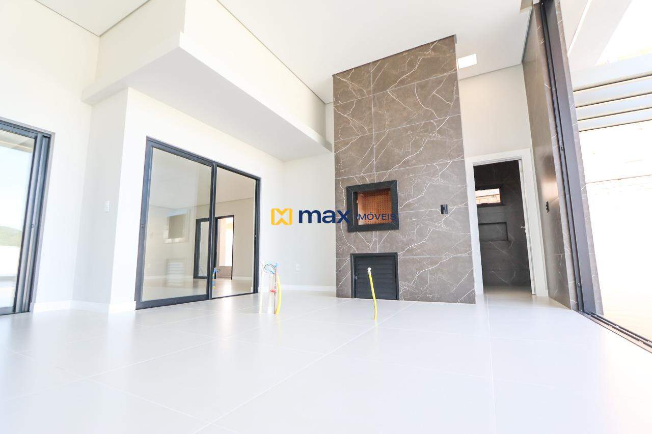 Casa à venda no Santa Regina: Salão gourmet 