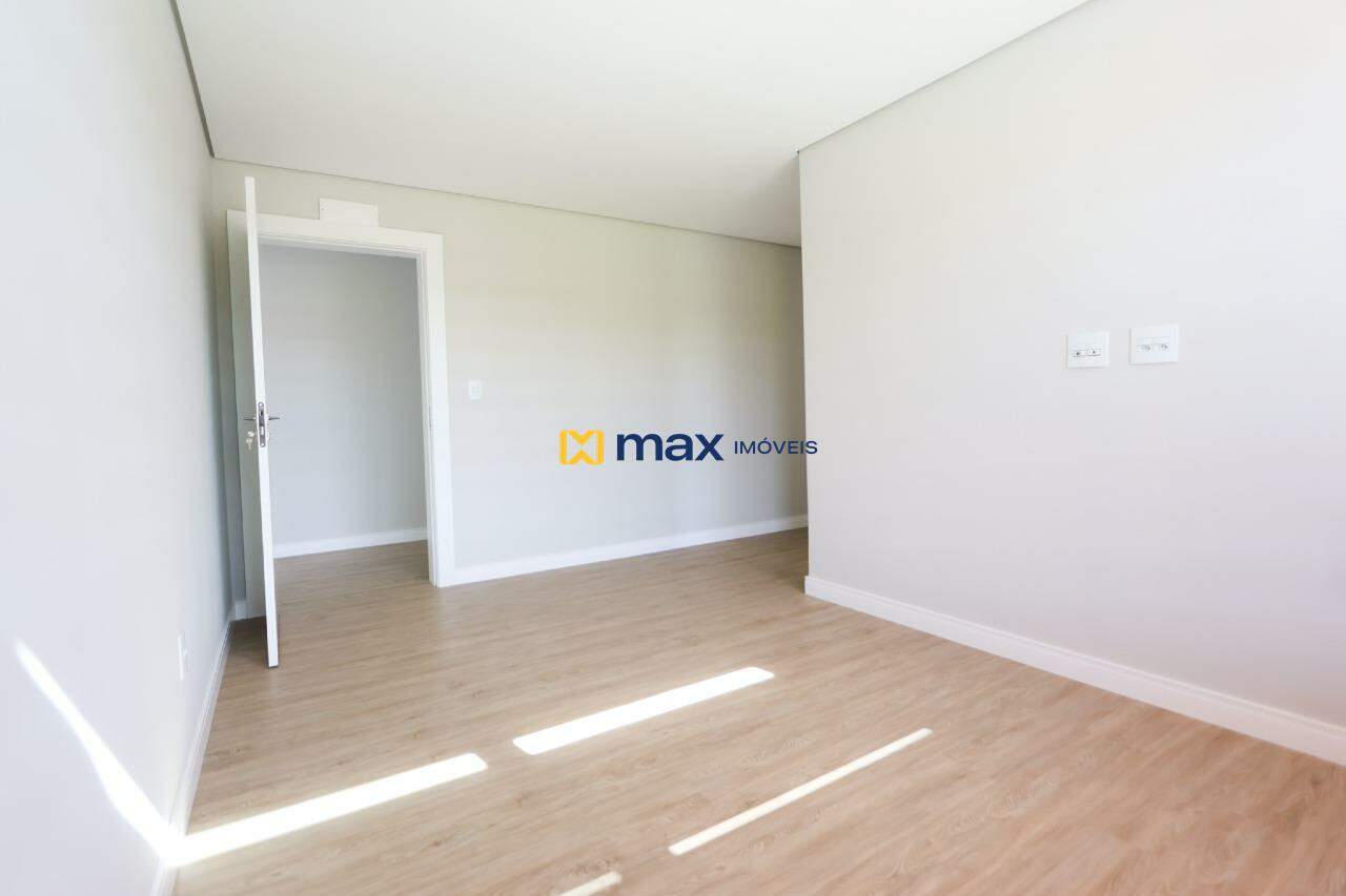 Casa à venda no Santa Regina: Suíte 1