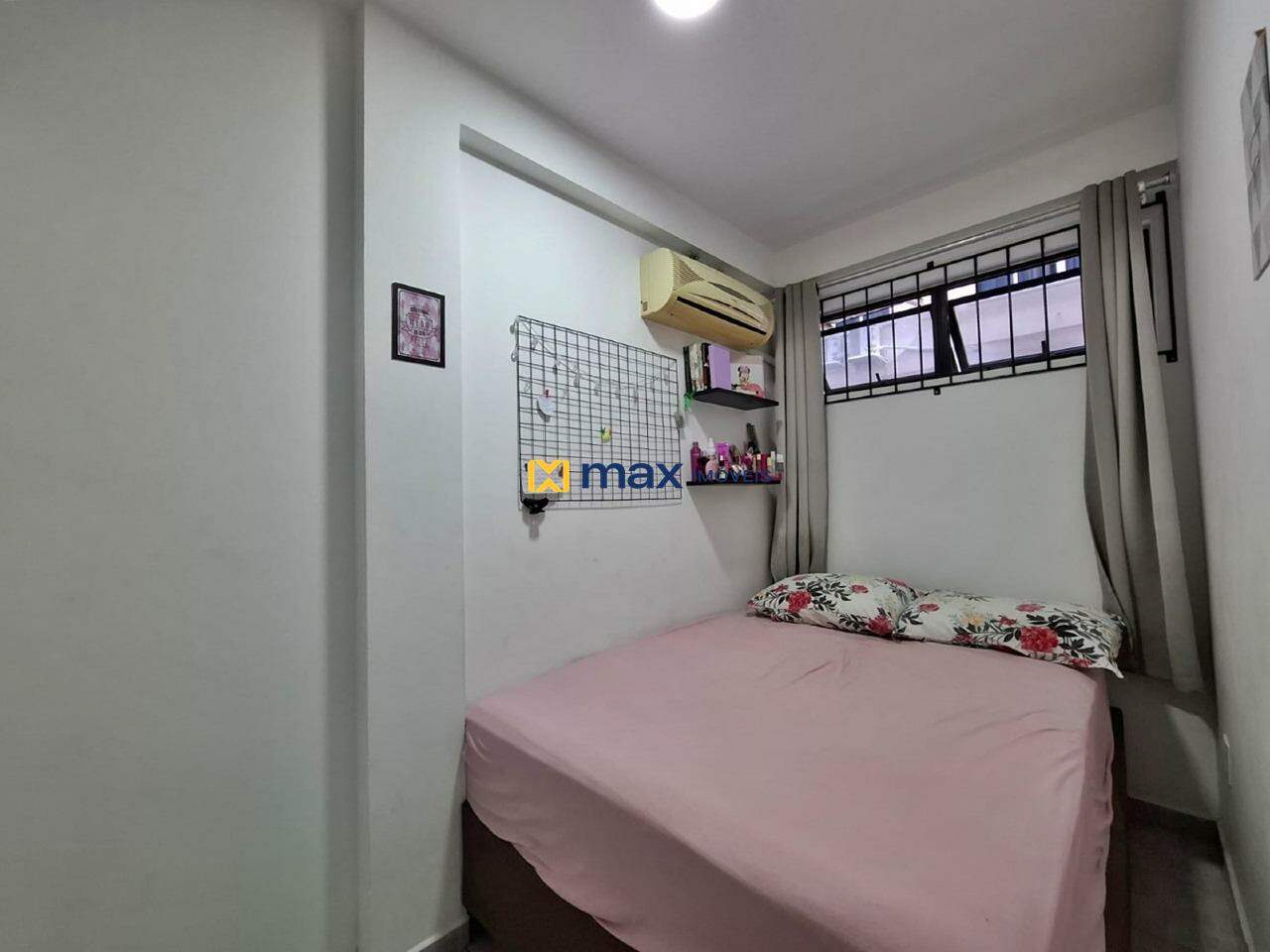 Casa à venda no Centro: