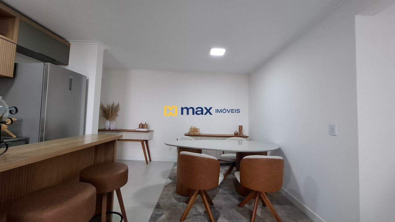 Apartamento à venda no São Vicente: Living integrado