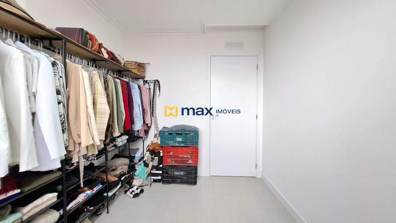 Apartamento à venda no São Vicente: Closet