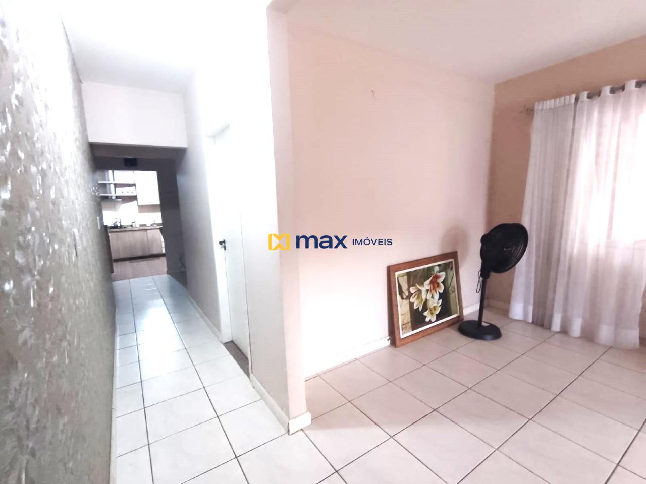 Casa à venda no Centro: 