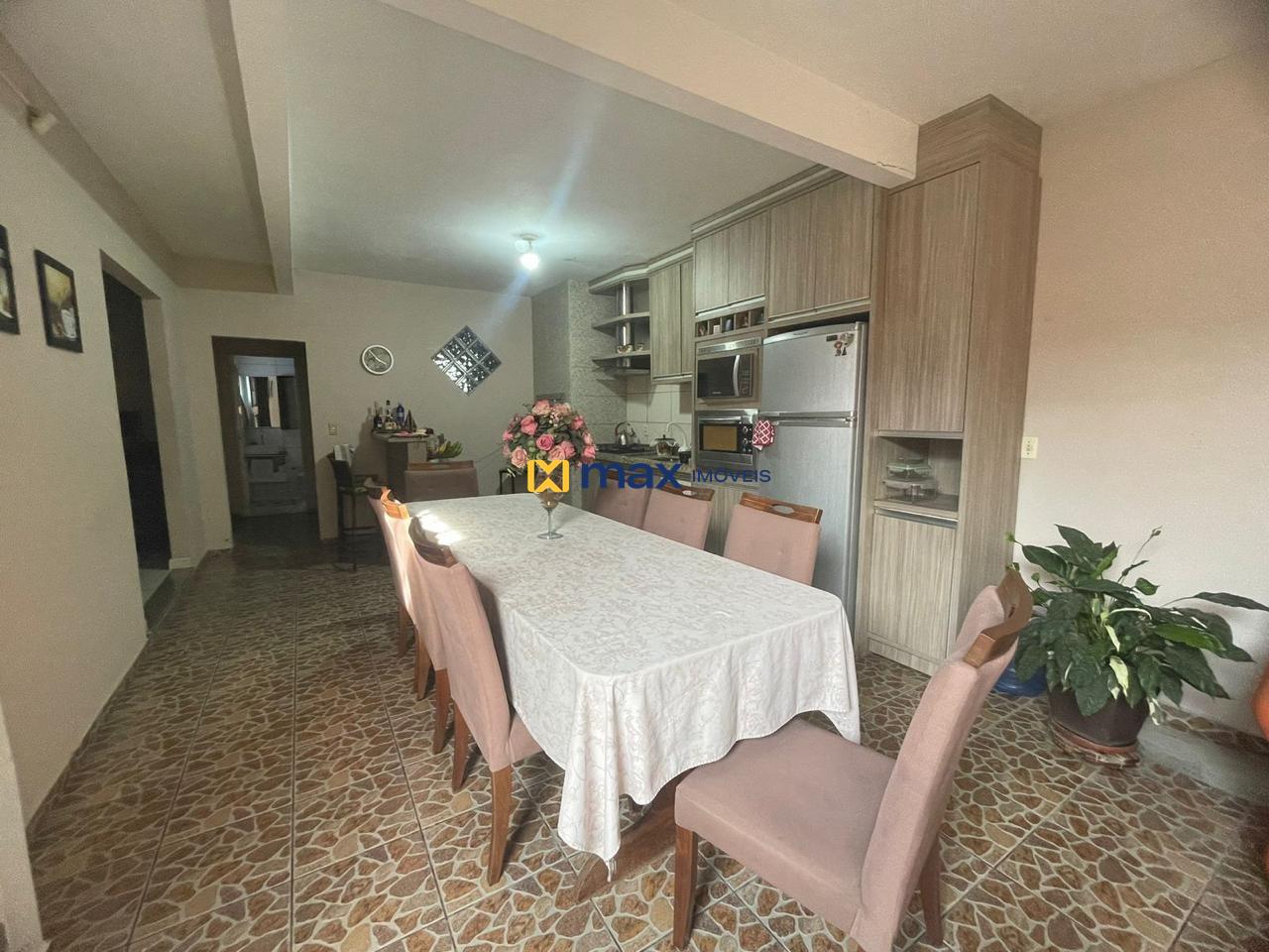 Casa à venda no Centro: 