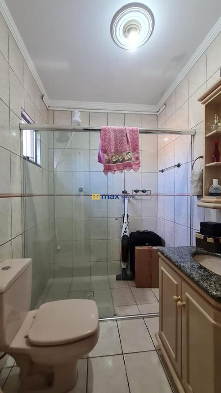 Casa à venda no Centro: 