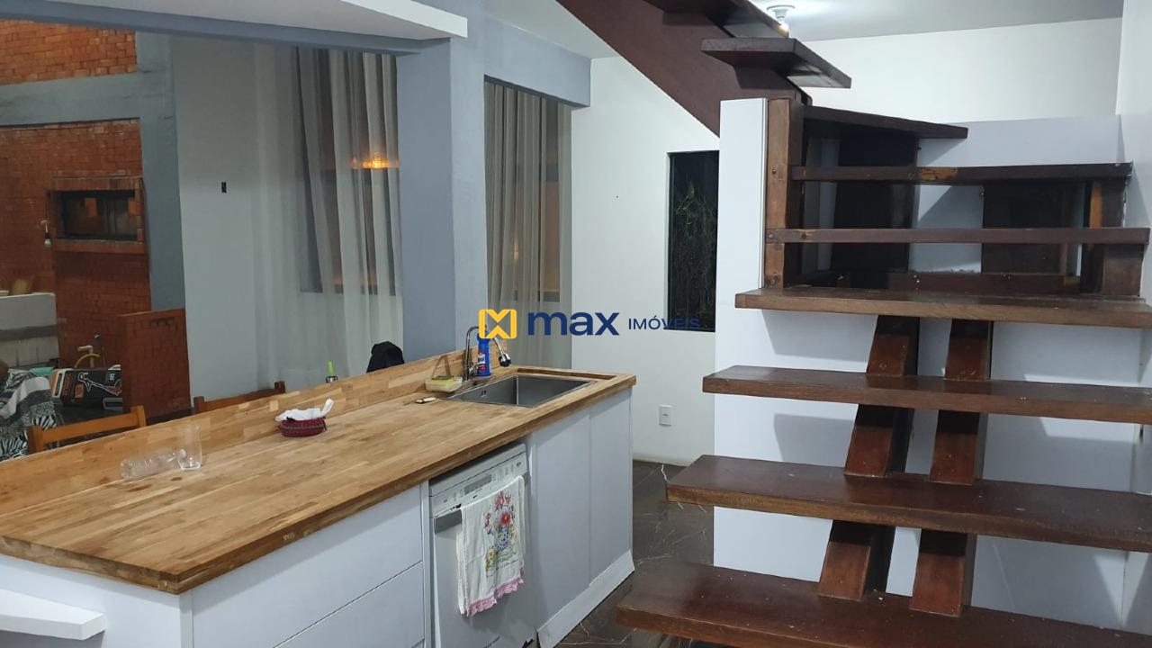 Casa à venda no Santa Regina: 