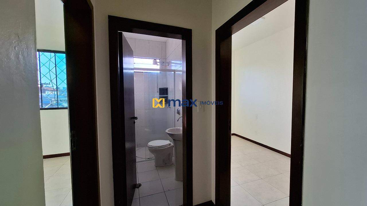 Apartamento para aluguel no São Vicente: Hall dos Quartos