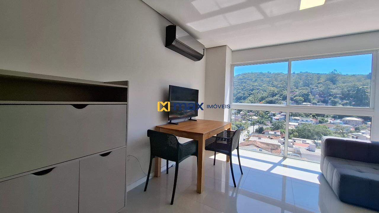 Apartamento à venda no Fazenda: Living integrado