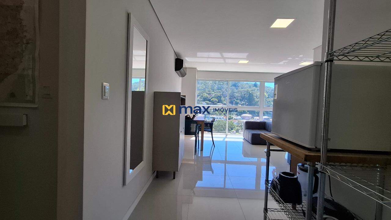 Apartamento à venda no Fazenda: Entrada