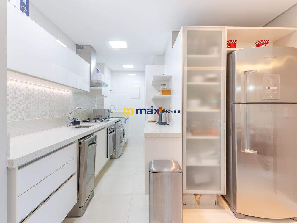 Apartamento à venda no Praia Brava: Cozinha