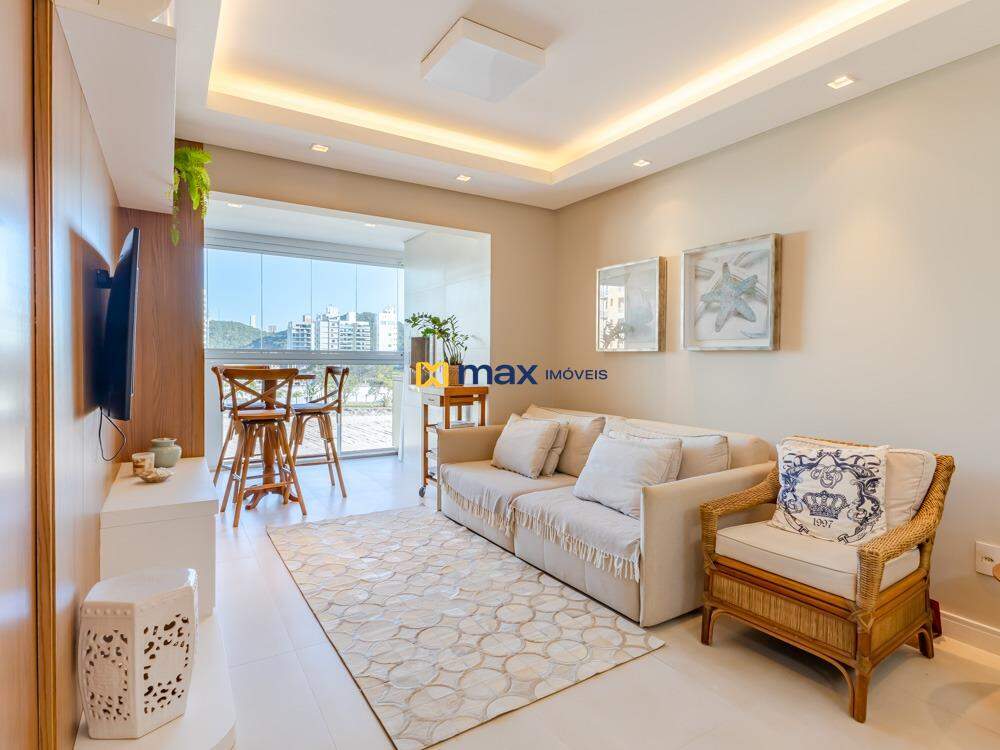 Apartamento à venda no Praia Brava: Living integrado
