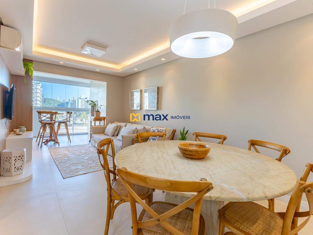 Apartamento à venda no Praia Brava: Living integrado