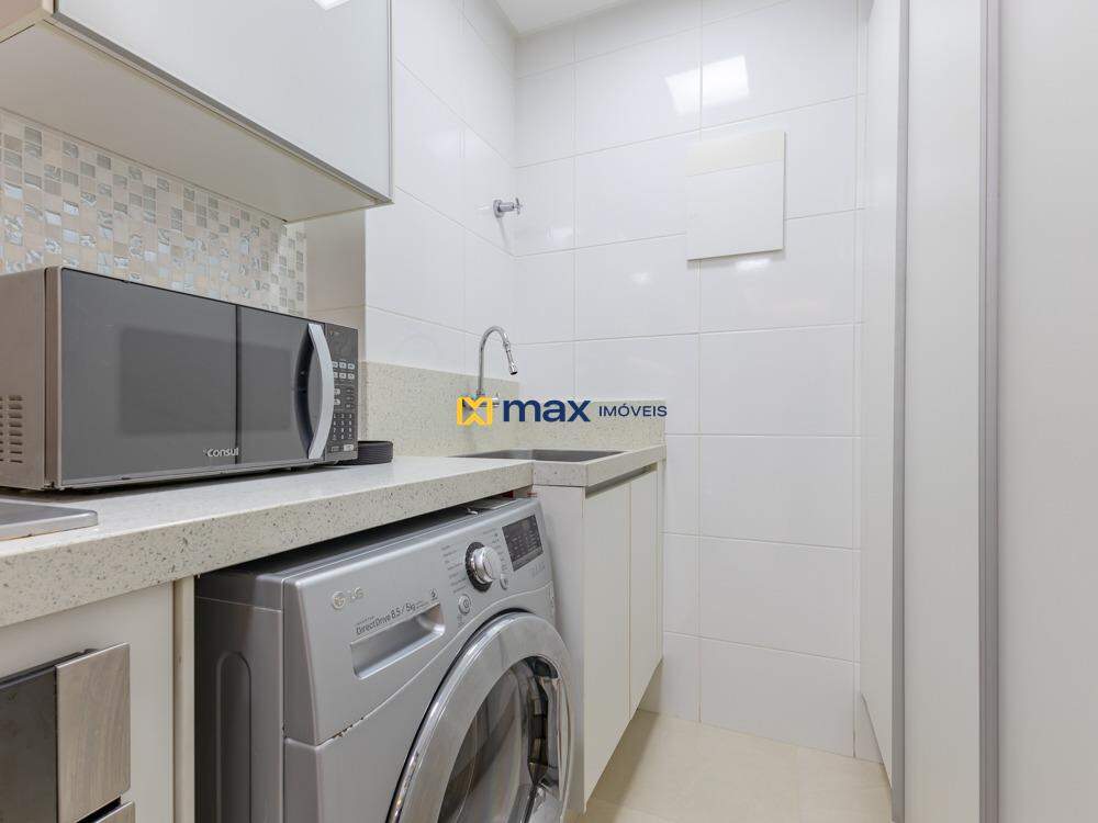 Apartamento à venda no Praia Brava: Área de serviço