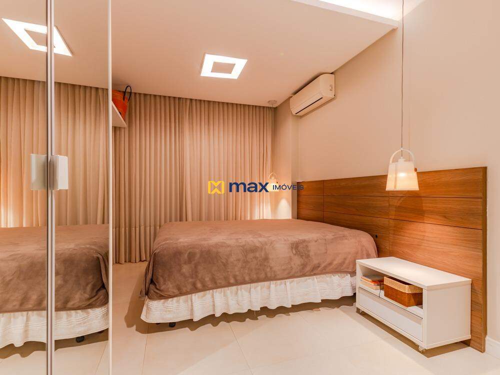 Apartamento à venda no Praia Brava: Suíte