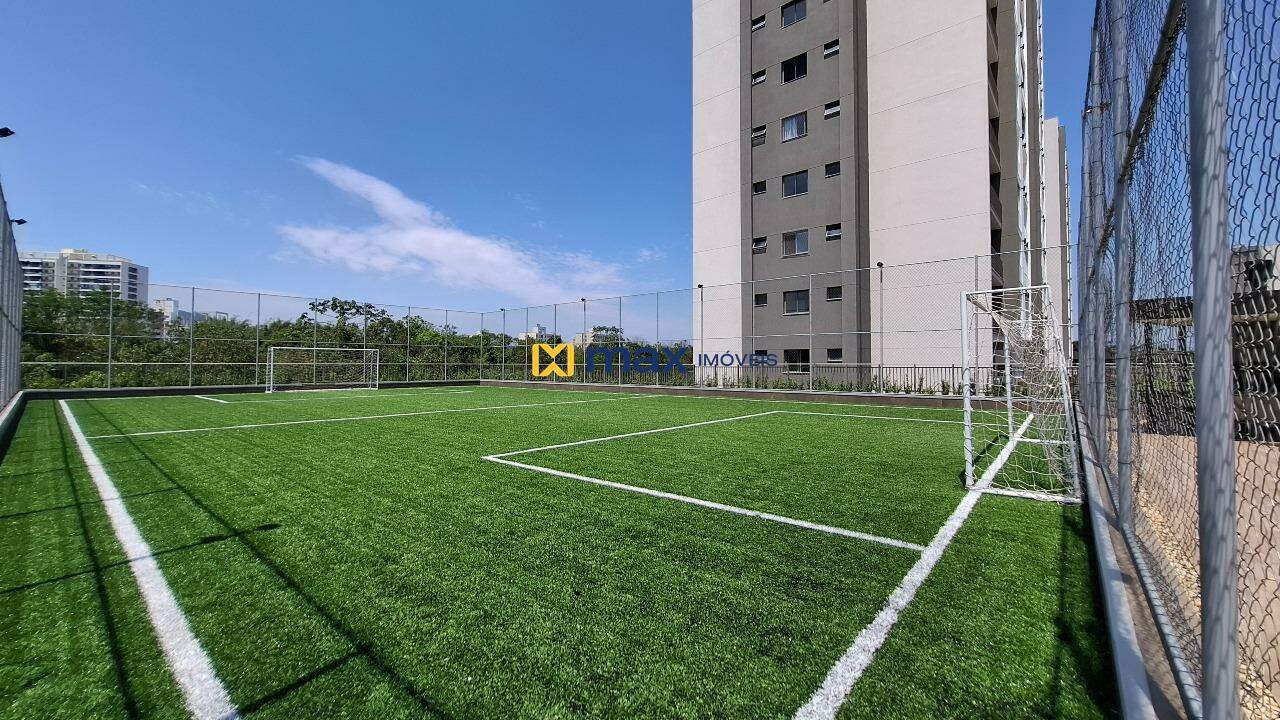 Apartamento à venda no São Vicente: Campo de futebol
