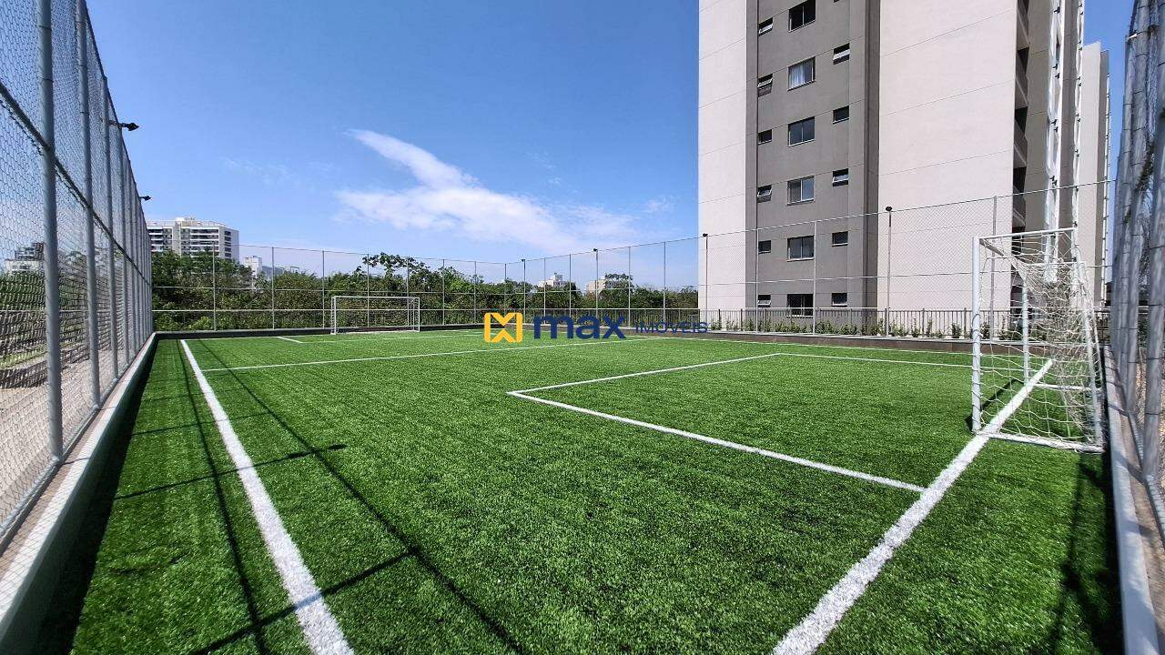 Apartamento à venda no São Vicente: Campo de futebol