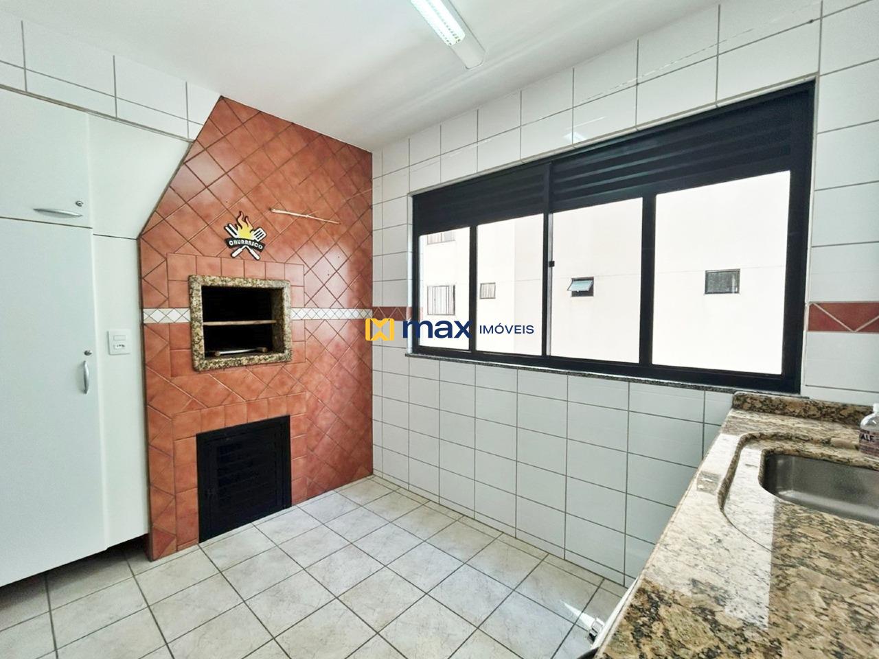 Apartamento para aluguel no Centro: Churrasqueira/Lavanderia