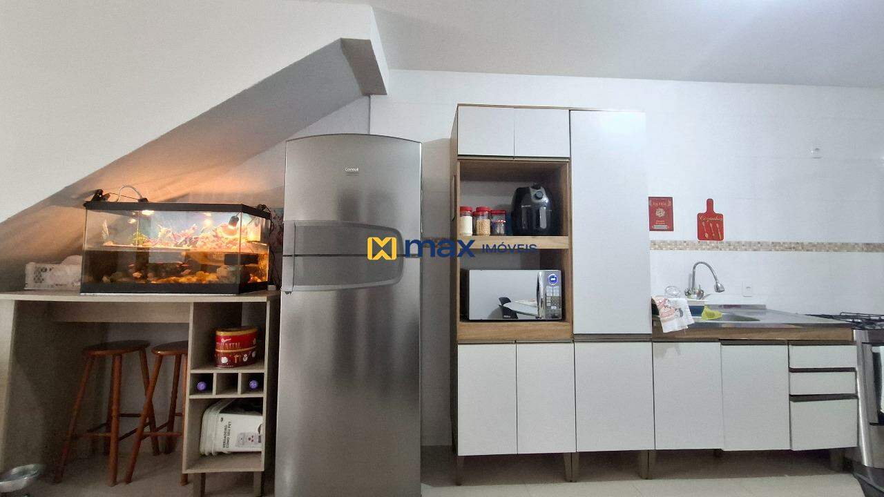 Apartamento à venda no Cordeiros: Living integrado