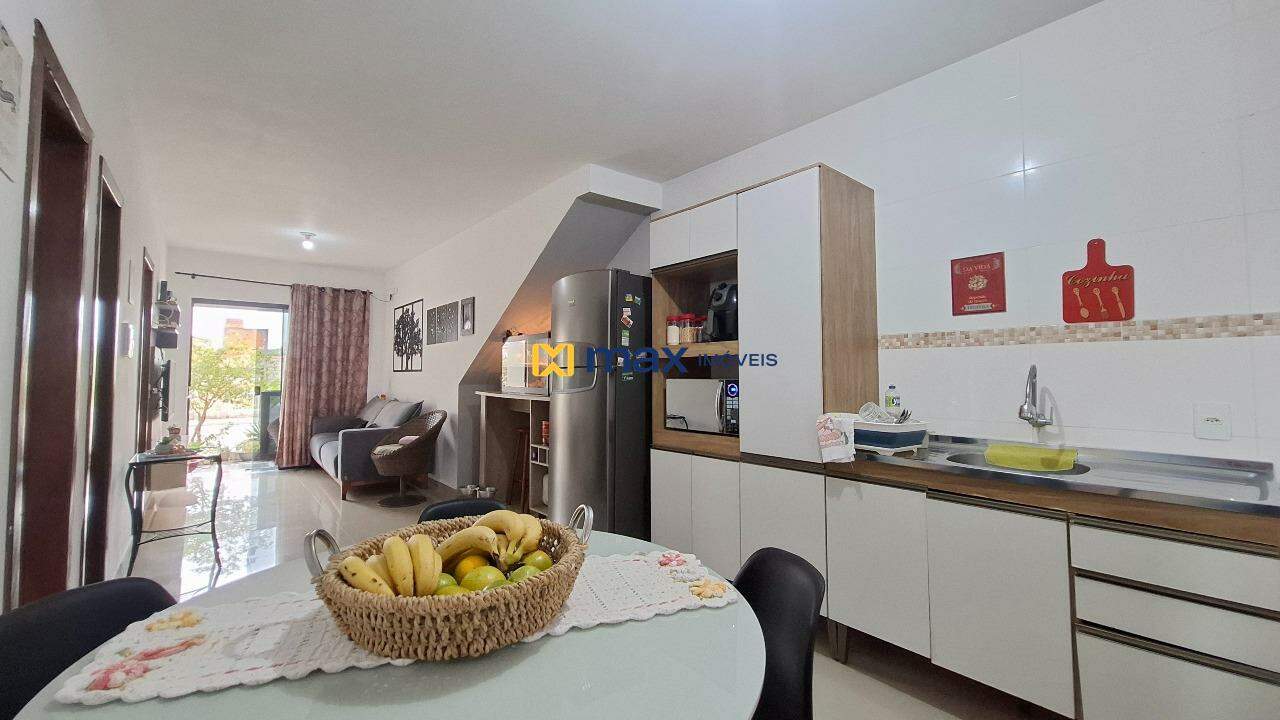 Apartamento à venda no Cordeiros: Living integrado