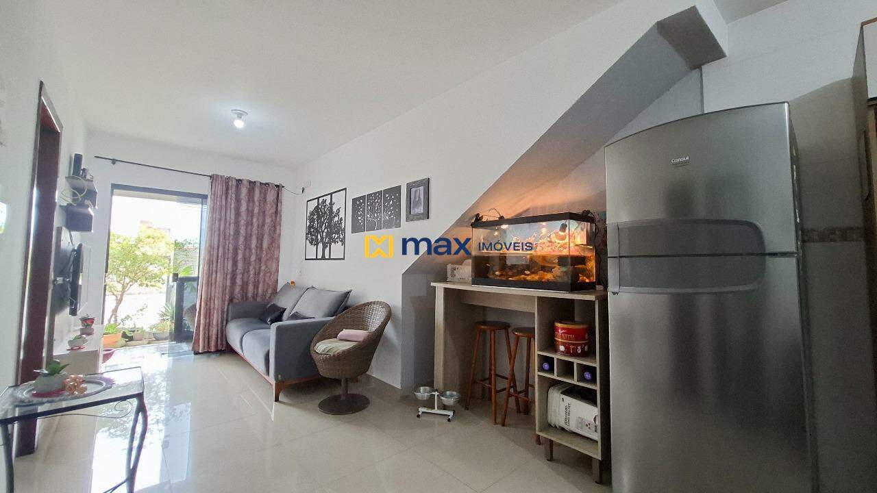 Apartamento à venda no Cordeiros: Living integrado