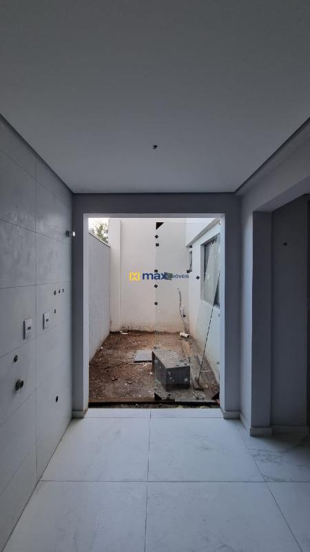 Apartamento à venda no Machados: 