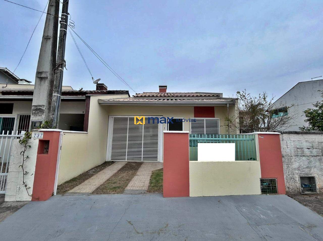 Casa à venda no Itacolomi: fachada