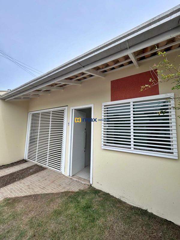 Casa à venda no Itacolomi: fachada