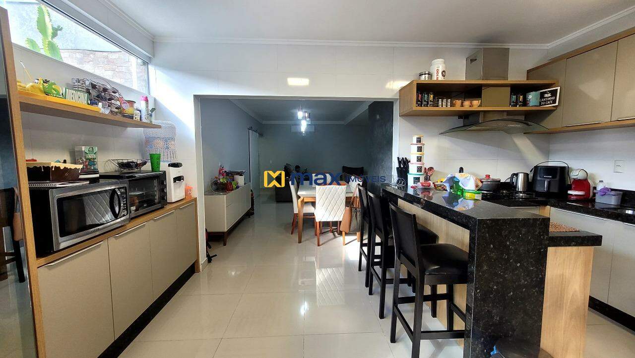 Casa à venda no Nova Esperança: 