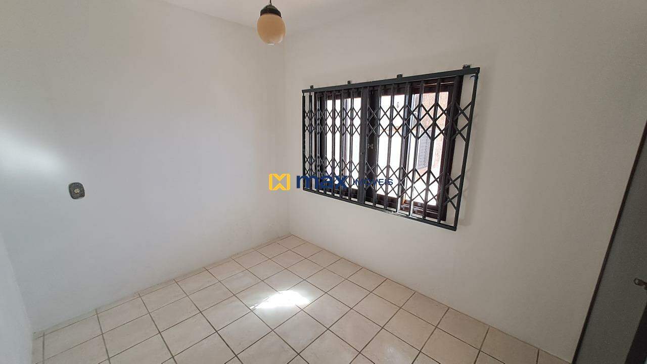 Casa para aluguel no Fazenda: Quarto 2