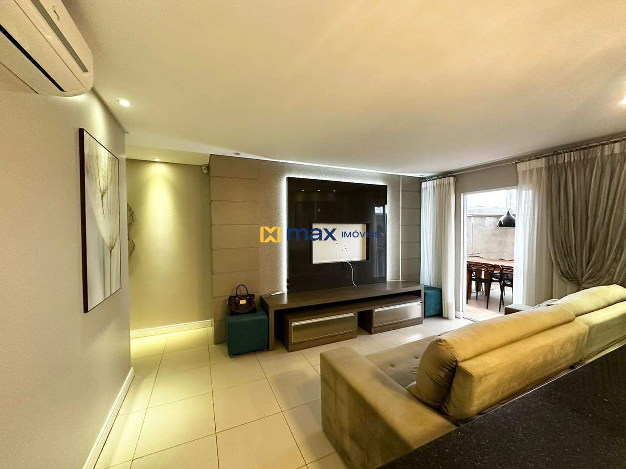 Apartamento à venda no Nações: 