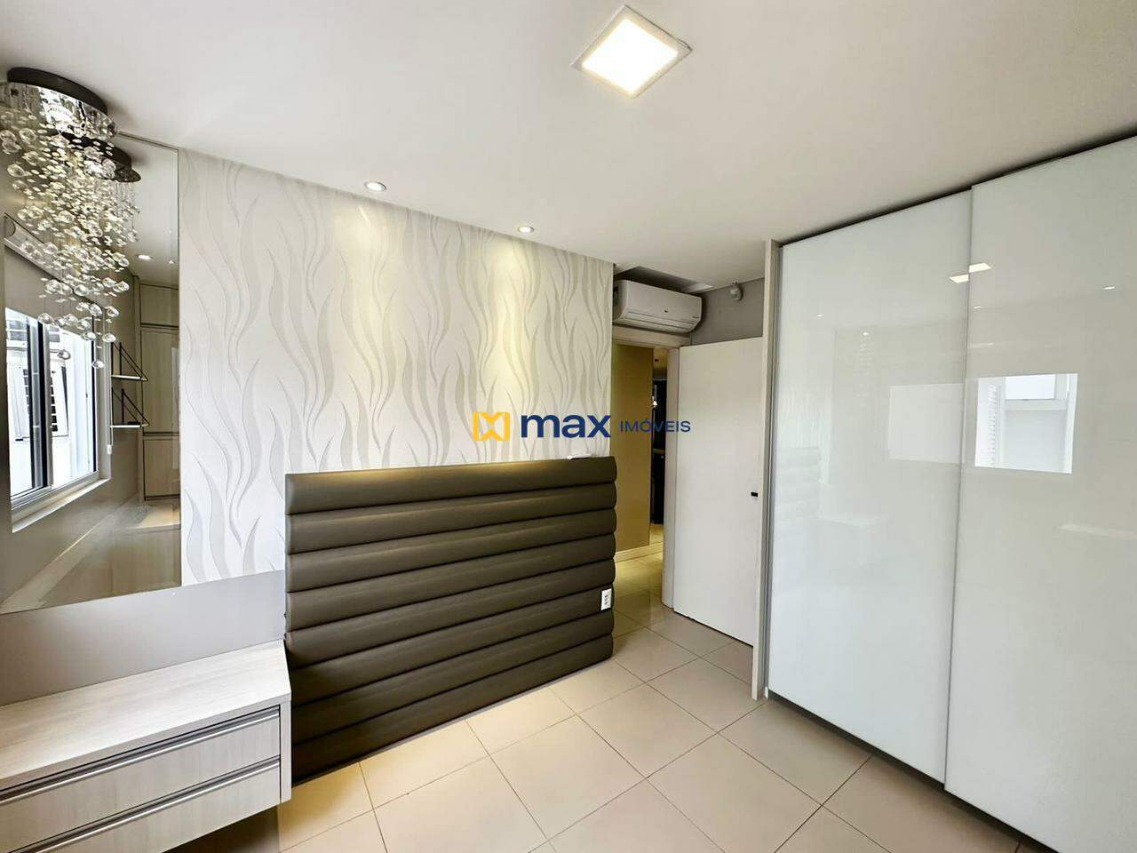 Apartamento à venda no Nações: 