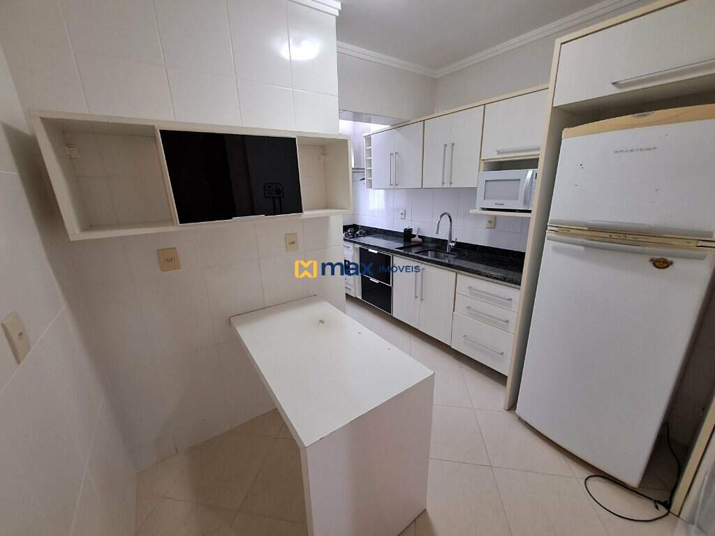 Apartamento à venda no Fazenda: Cozinha