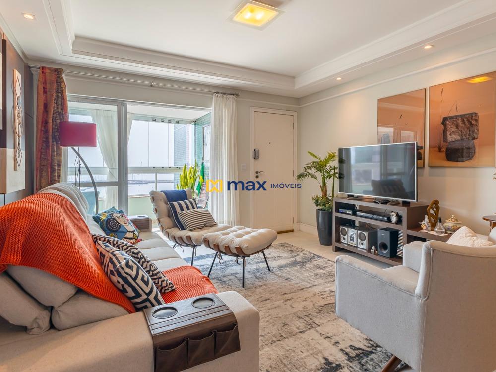 Apartamento à venda no Fazenda: Living integrado