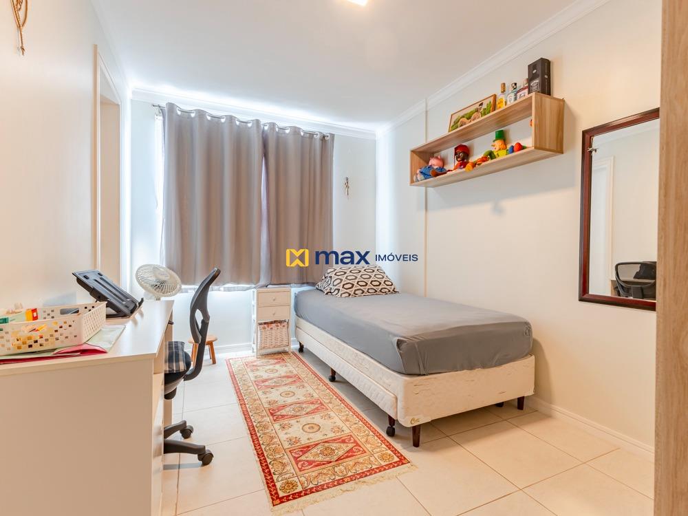 Apartamento à venda no Fazenda: Suíte 1