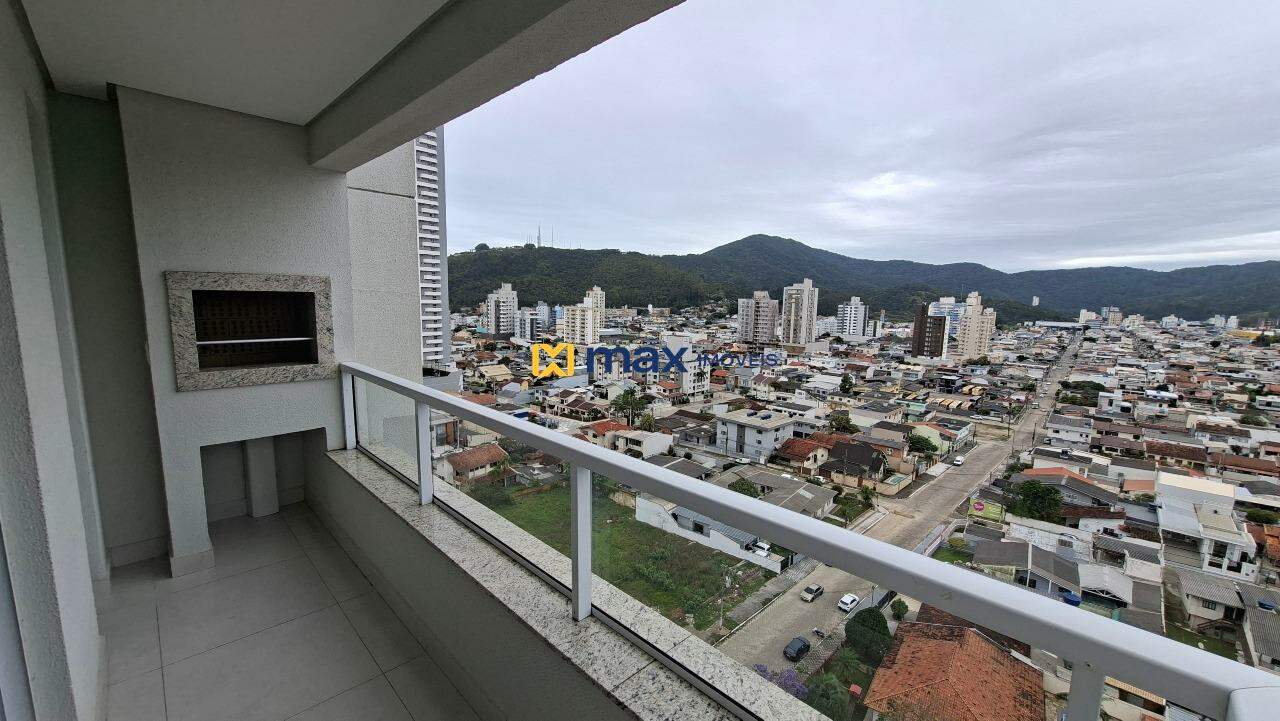Apartamento para aluguel no Vila Operária: Sacada