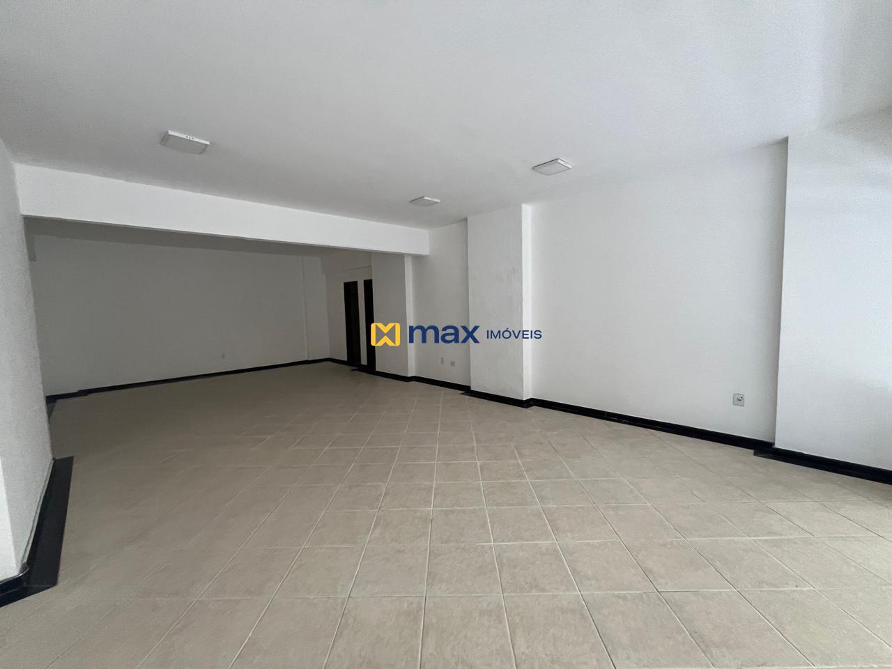 Sala para aluguel no Centro: 