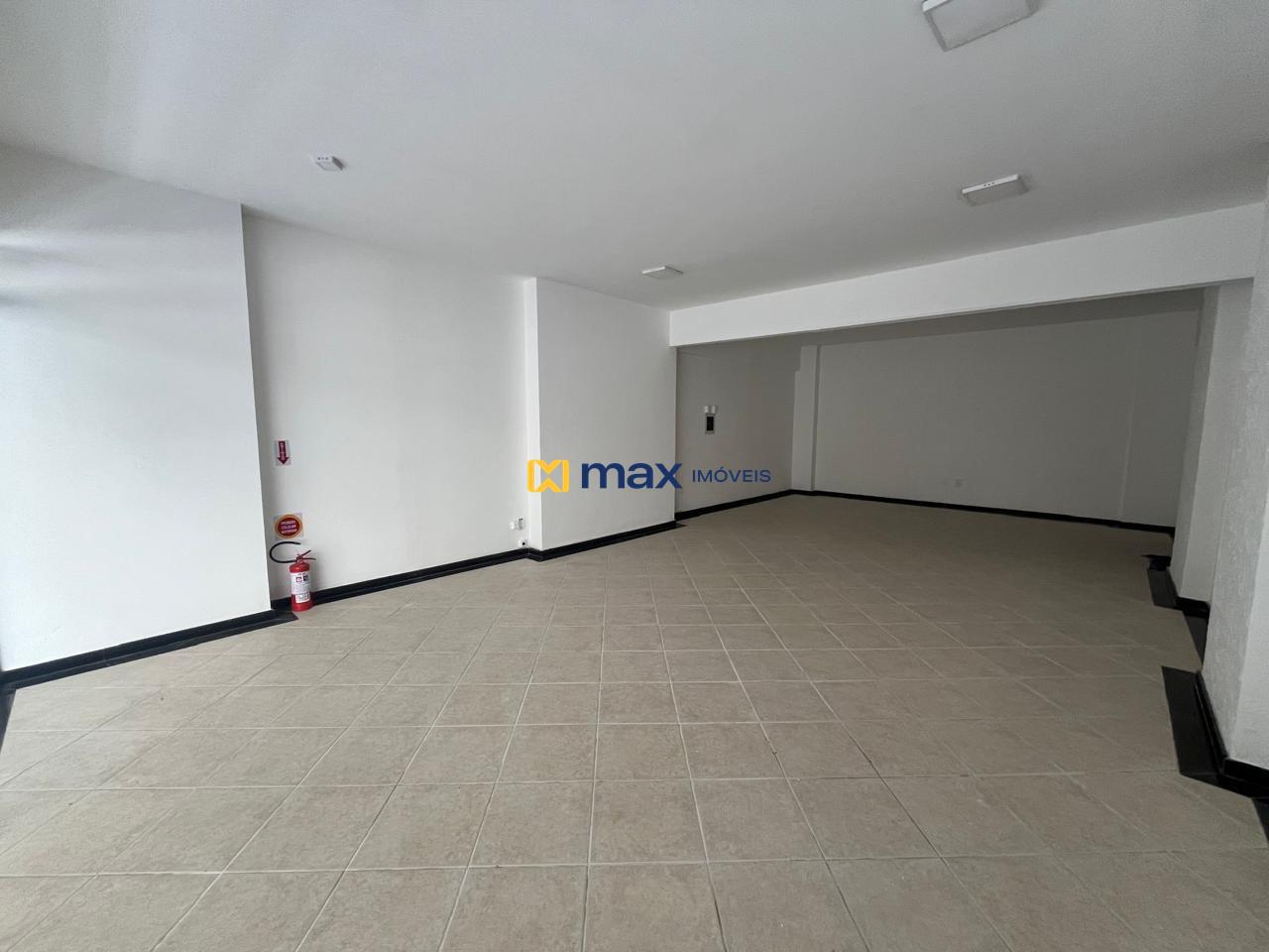 Sala para aluguel no Centro: 