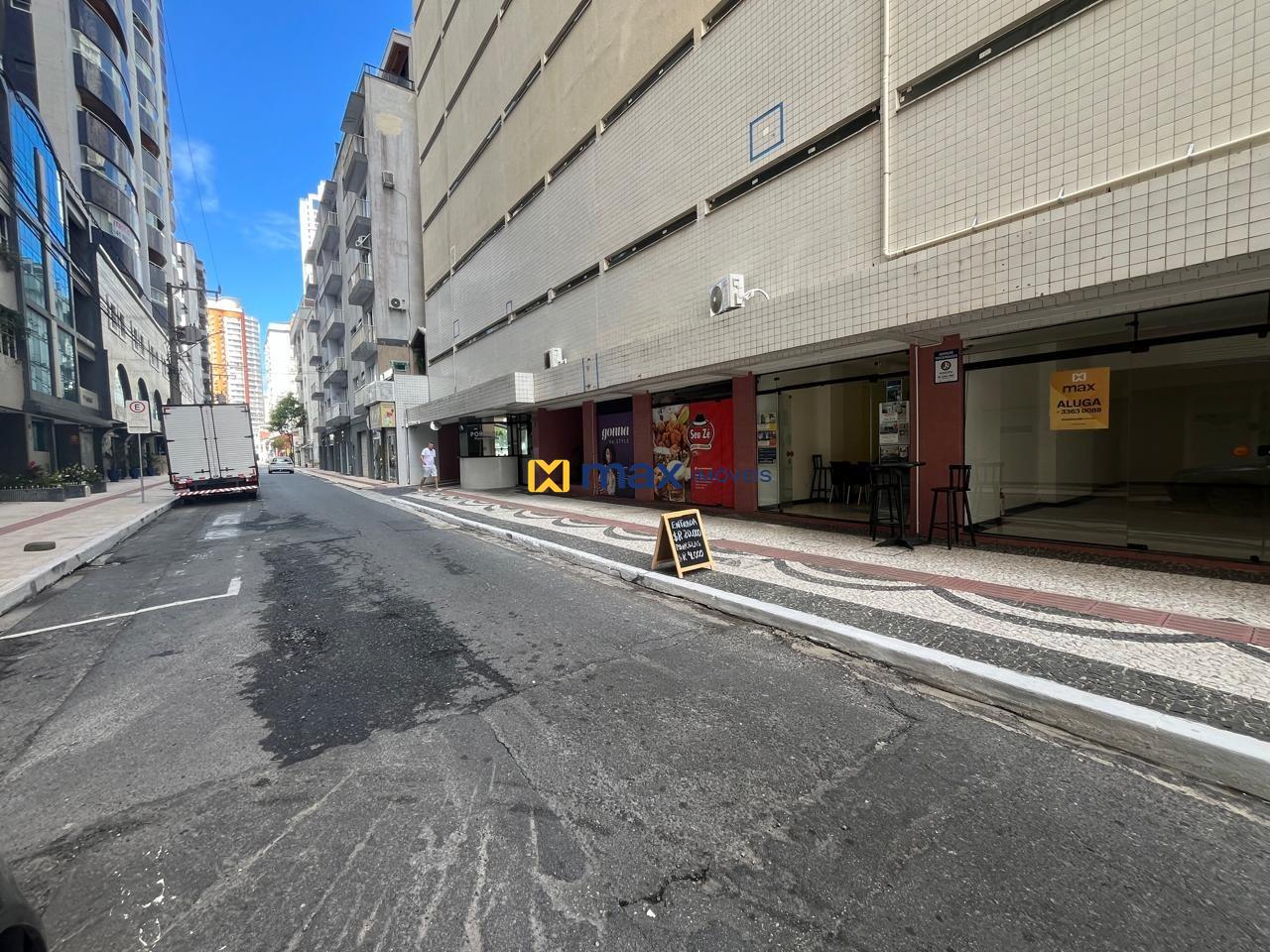 Sala para aluguel no Centro: 