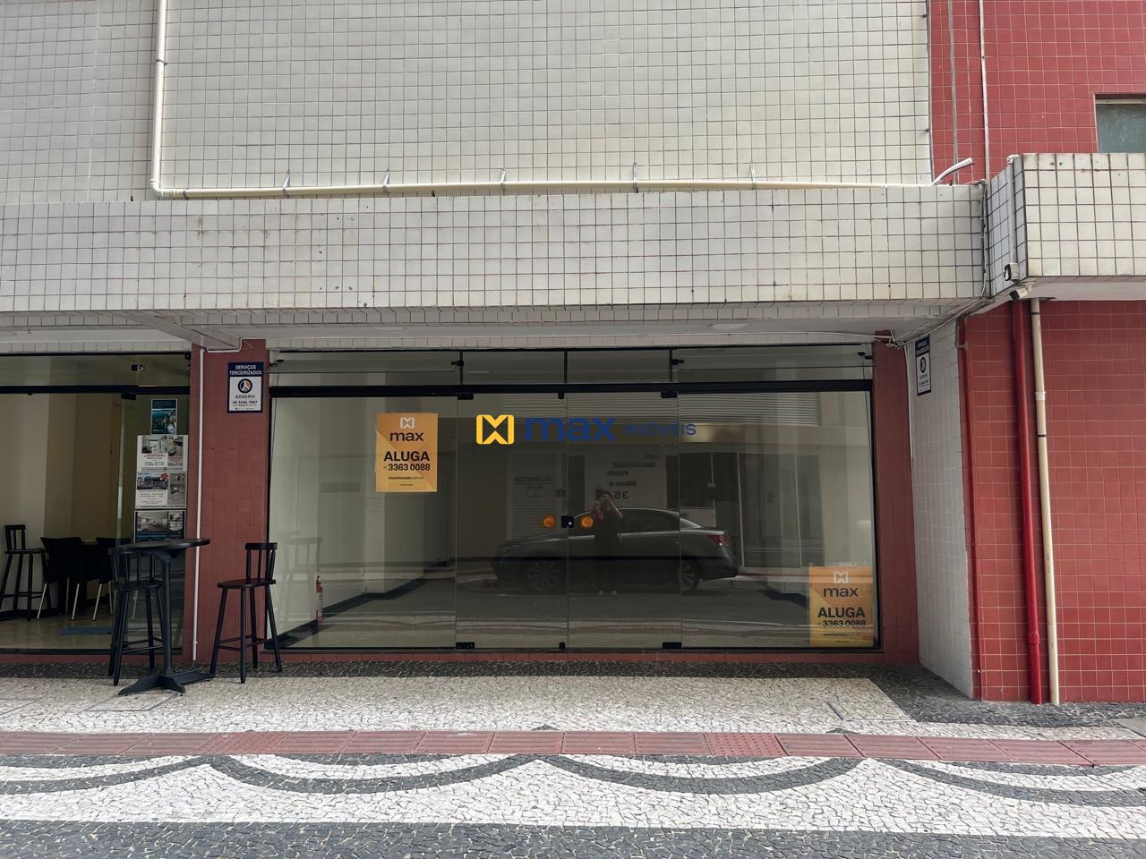 Sala para aluguel no Centro: 