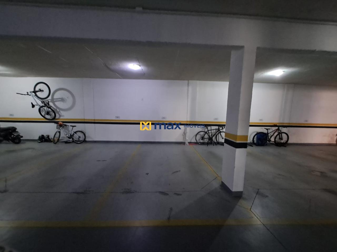 Apartamento para aluguel no São Judas: Garagem