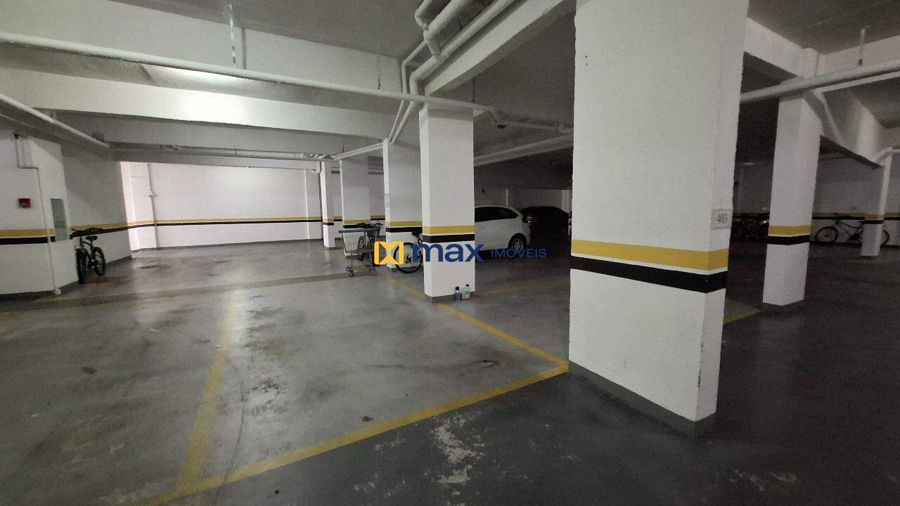 Apartamento para aluguel no São Judas: Garagem