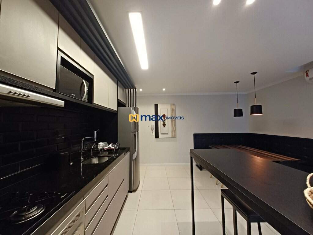 Apartamento à venda no Nações: 