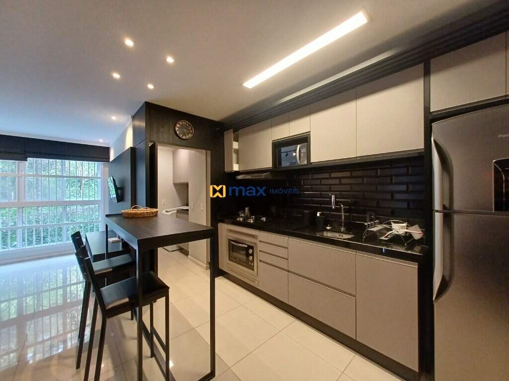 Apartamento à venda no Nações: 