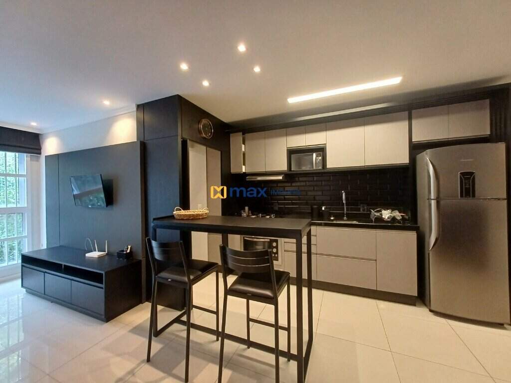 Apartamento à venda no Nações: 