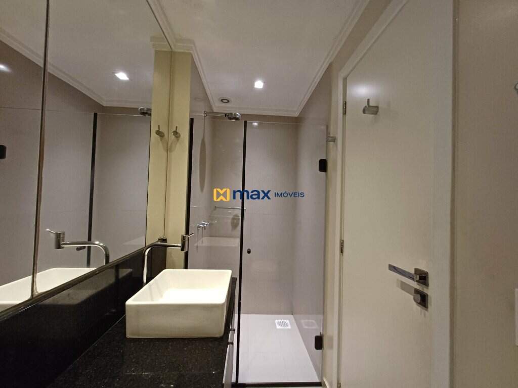 Apartamento à venda no Nações: 