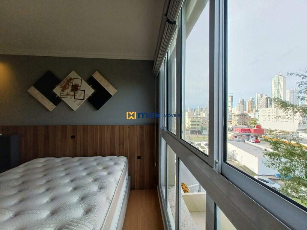 Apartamento à venda no Nações: 