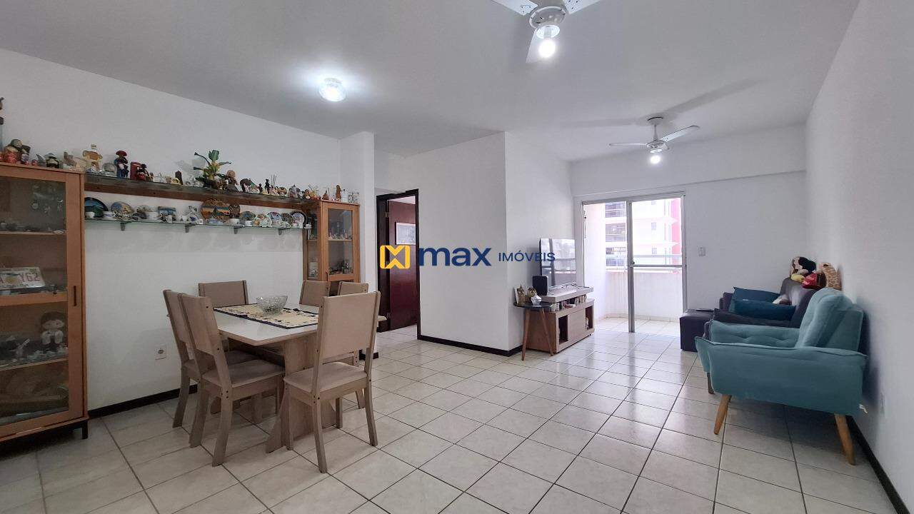 Apartamento à venda no Centro: Living integrado