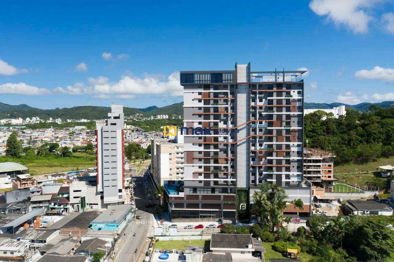 Apartamento à venda no Tabuleiro: 