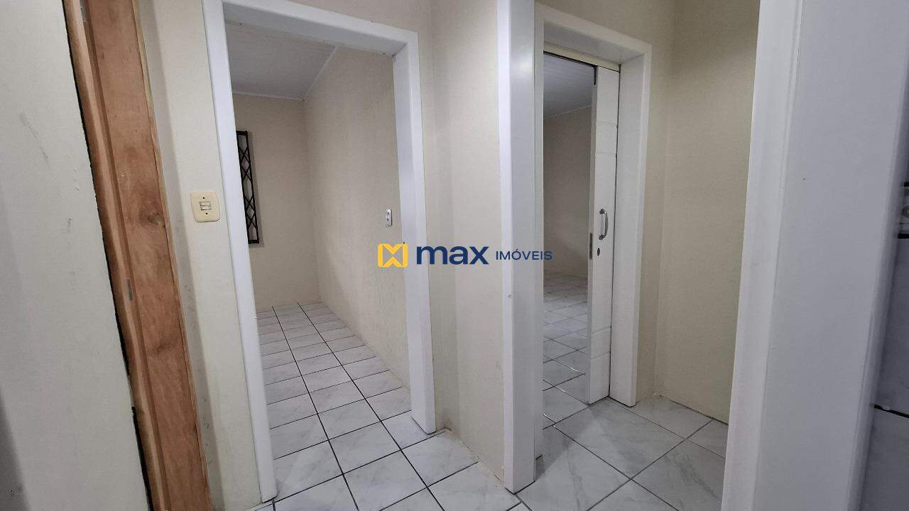Casa para aluguel no São Vicente: Corredor