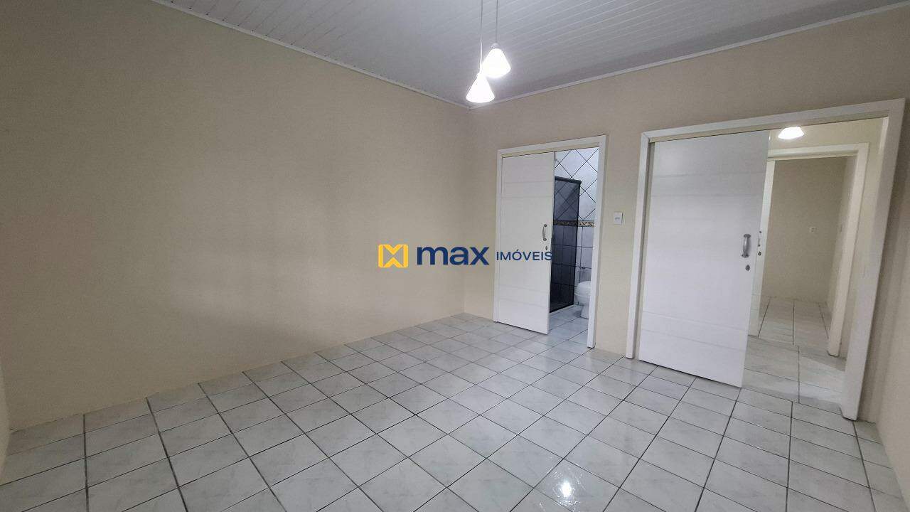 Casa para aluguel no São Vicente: Suíte