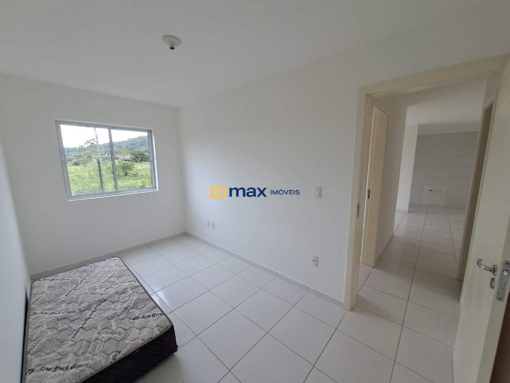 Apartamento à venda no Espinheiros: Quarto 2